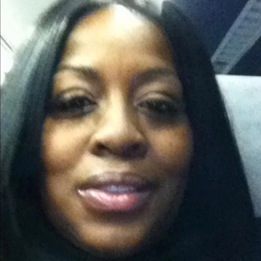 Meet your Posher, Sheryl